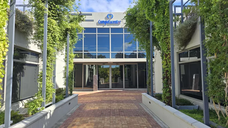 2 371 m² Office to let in Klein D'Aria Estate, Klein D'Aria Office Estate - Block A (North) (photo 9)