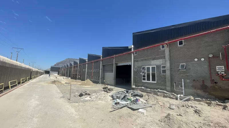 556 m² Industrial to let in Southern Suburbs, 76 White Road (photo 5)