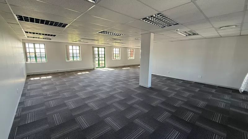 128 m² Office to let in Claremont, Brookside Office Park (photo 14)