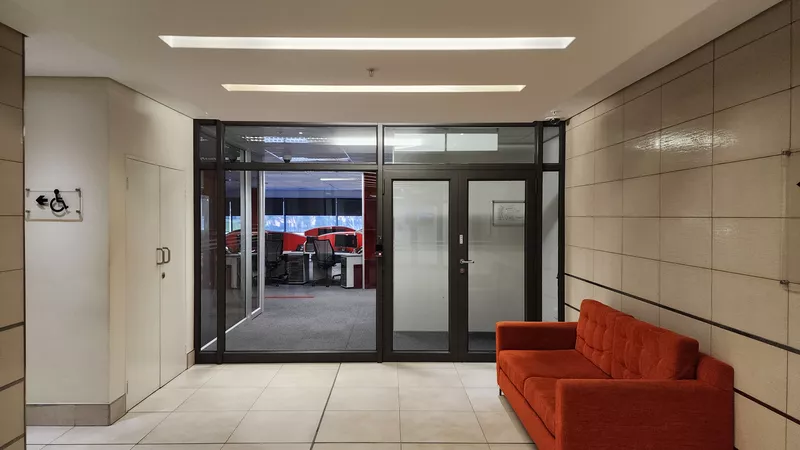 1 500 m² Office to let in Tyger Valley, Willowbridge Place (photo 31)