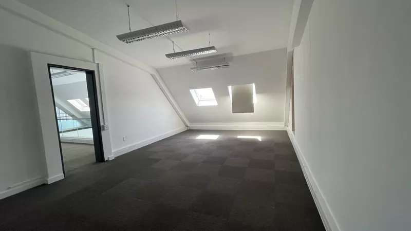 300 m² Office to let in De Waterkant, Sovereign Quay (photo 14)