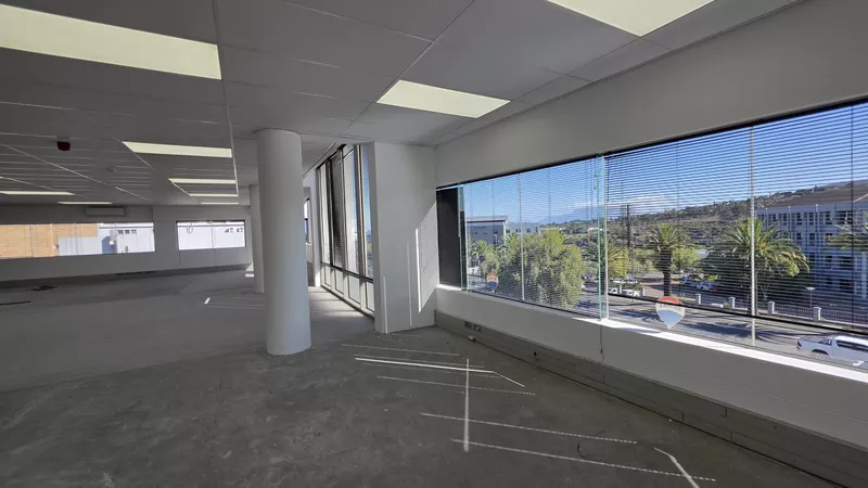 838 m² Office to let in Tyger Valley, Bloemhof (photo 25)