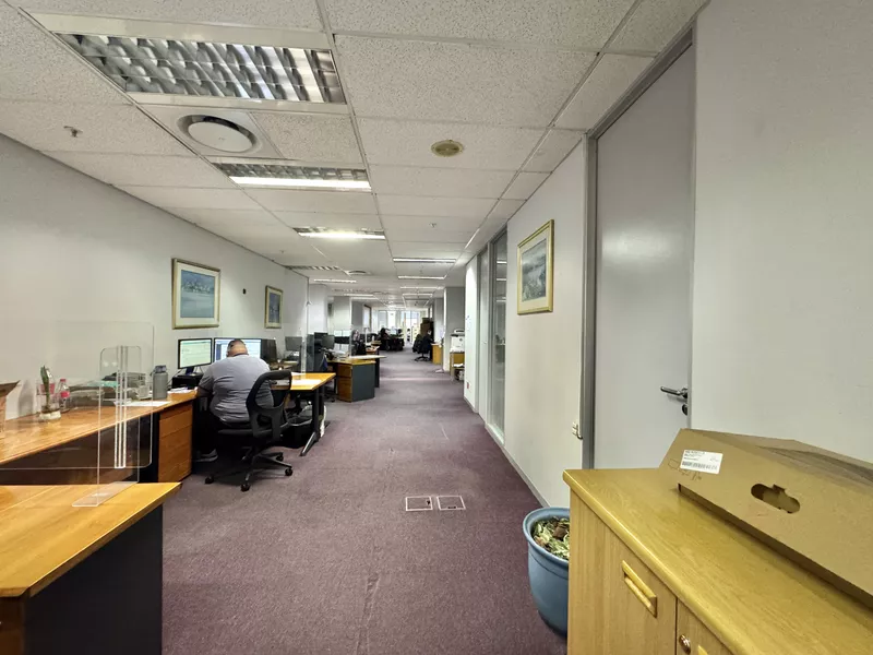 796 m² Office for sale in Cape Town City Centre/CBD, 5 St. Georges Mall (photo 15)