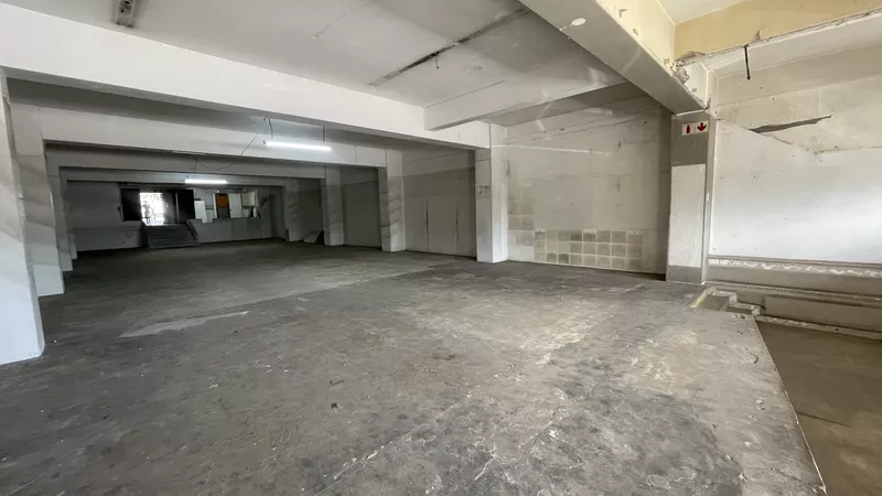 260 m² Office to let in Cape Town, 32 Sir Lowry Road (photo 4)