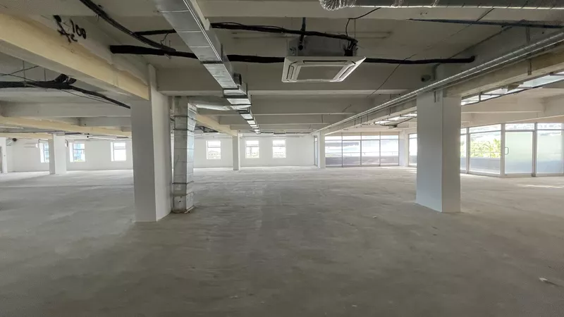1 184 m² Office to let in Cape Town City Centre/CBD, Amber Place (photo 8)