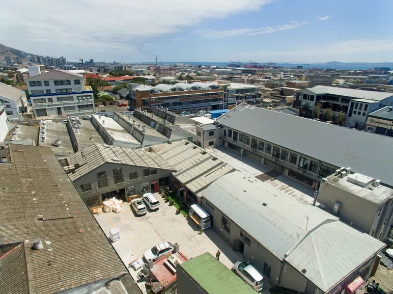 318 m² Property for sale in Salt River, Upper Eastside (photo 2)