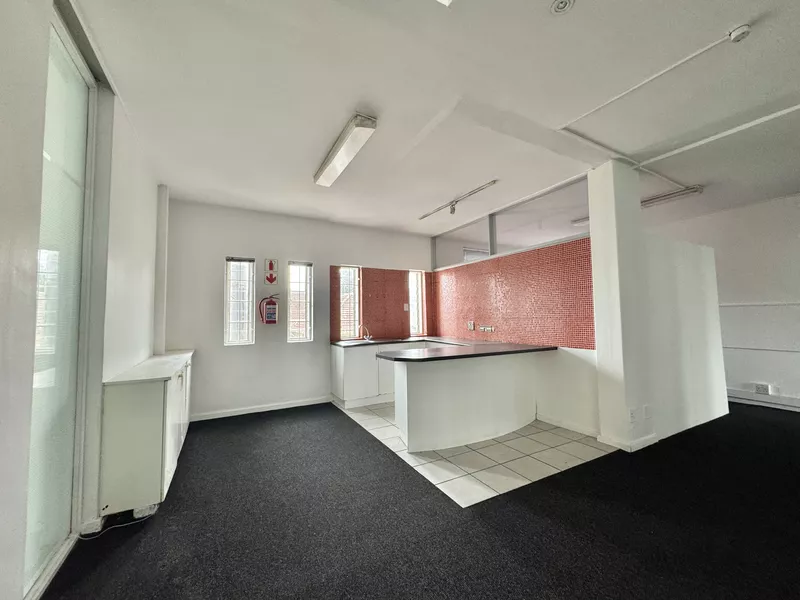 400 m² Office to let in Cape Town City Centre/CBD, 81 St Johns Street (photo 23)