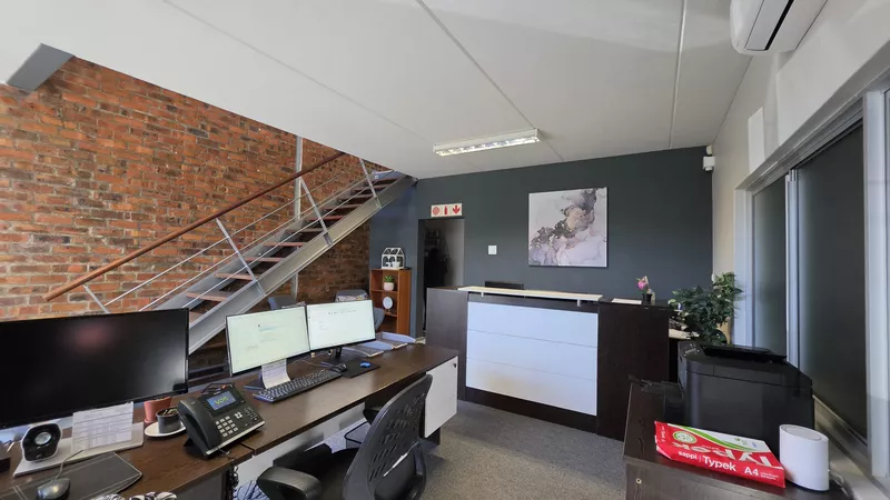 186 m² Office to let in Brooklyn, Northgate Business Park (photo 7)