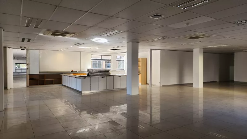 2 942 m² Office to let in Bellville, Ambition24hours (107 Voortrekker Road) (photo 12)