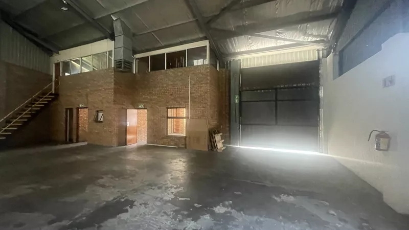 350 m² Industrial to let in Epping, Denval Industrial Park (photo 7)