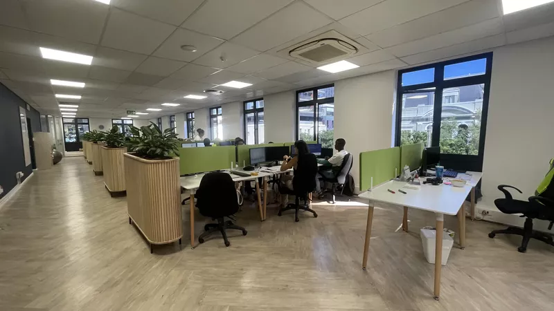 509 m² Office to let in Cape Town City Centre/CBD, 33 Bree Street (photo 5)