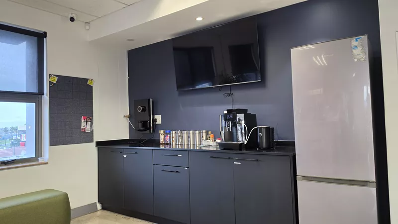 1 692 m² Office to let in Century City, 5 on Century City Drive (West) (photo 59)