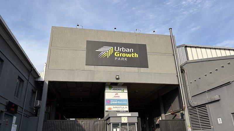 413 m² Office to let in Paarl, Urban Growth Park (photo 4)
