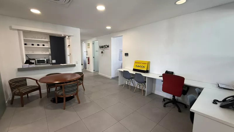 198 m² Office to let in Plumstead, Plum Park-Block A (photo 20)