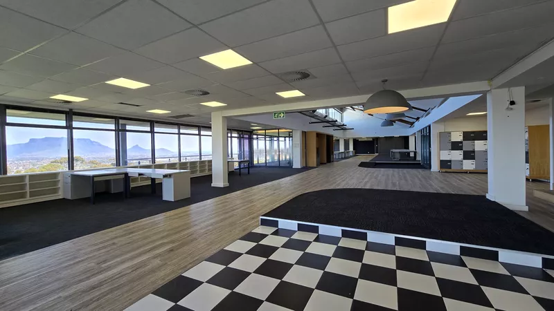 967 m² Office to let in Tygerberg Office Park, Drakenzicht - Tygerberg Park (photo 39)