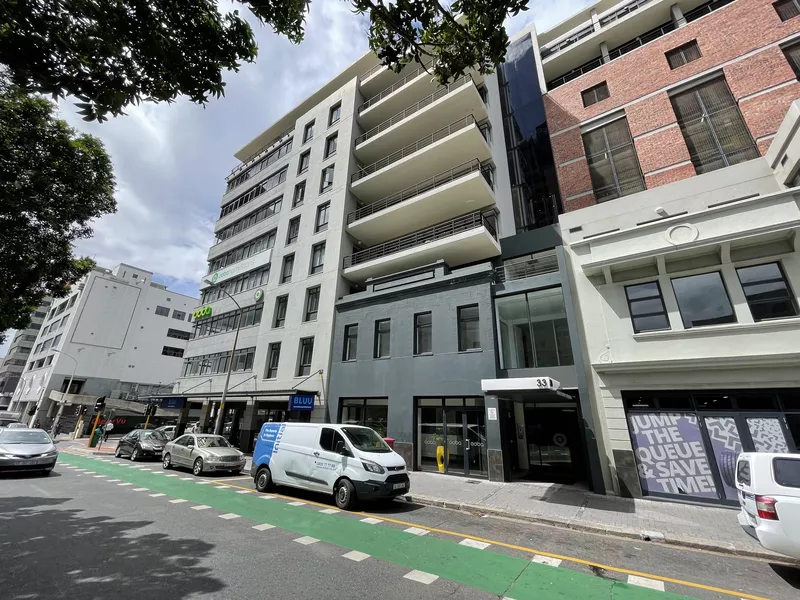 509 m² Office to let in Cape Town City Centre/CBD, 33 Bree Street (photo 2)