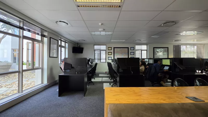 130 m² Office for sale in Century City, Grosvenor Square - Block B (photo 18)