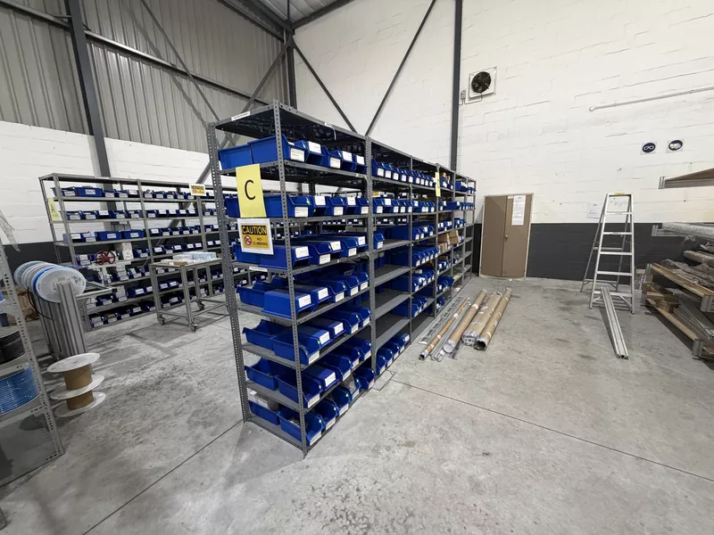 302 m² Industrial to let in Bellville, Sapphire Business Park (photo 12)