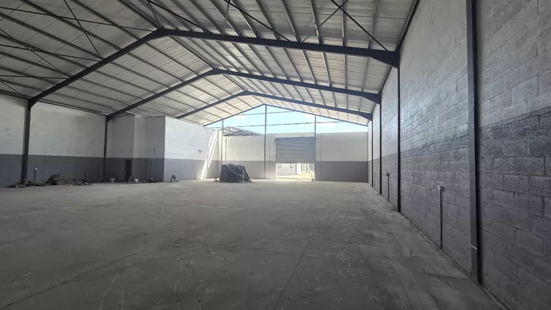 717 m² Industrial to let in Blackheath, Wimbledon Industrial Estate (photo 10)