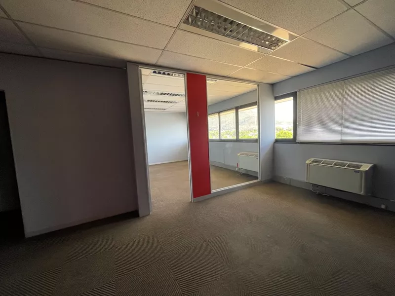 797 m² Office to let in Pinelands, Golf Park (photo 15)