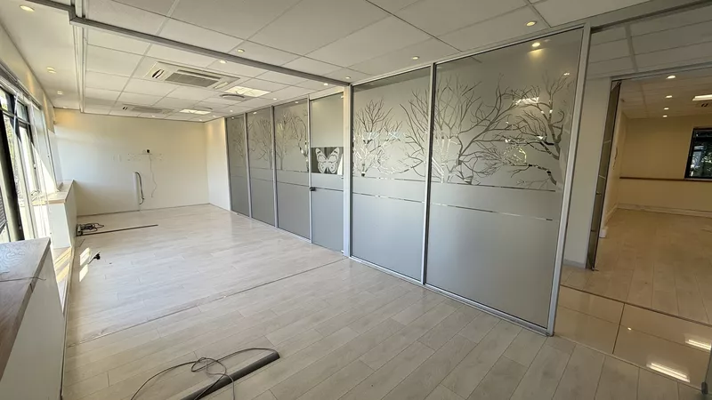 415 m² Office to let in Newlands, Slade House, Boundary Terraces (photo 12)