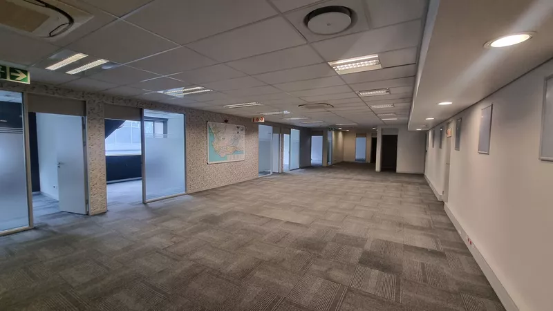 946 m² Office to let in Cape Town City Centre/CBD, Thomas Pattullo (photo 29)