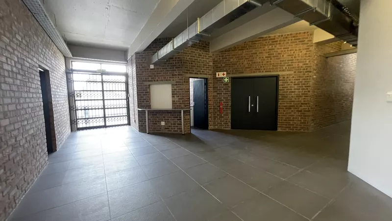 1 172 m² Office to let in Salt River, 127 Cecil Road (photo 5)