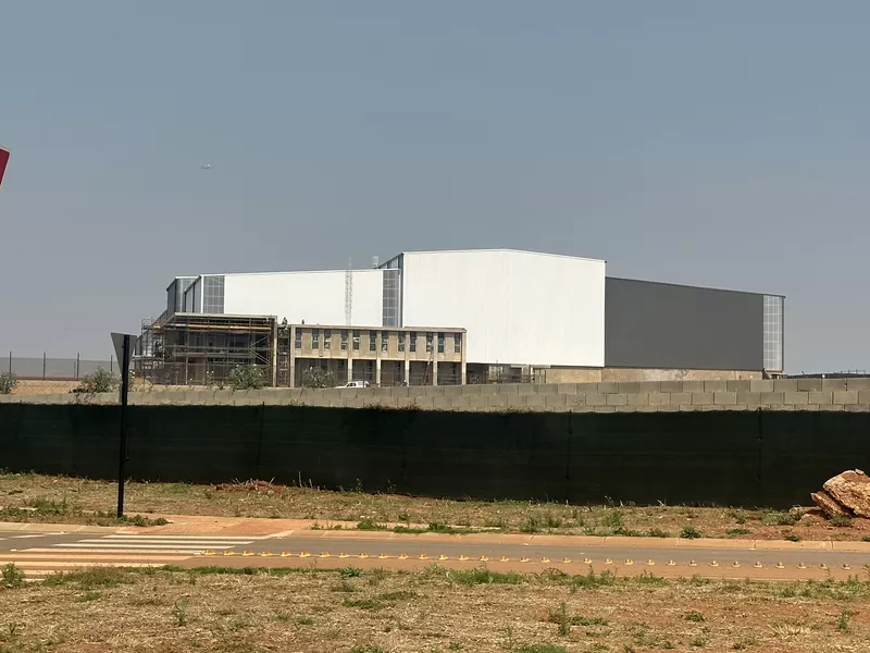 11 137 m² Industrial to let in Gauteng, Noka Park (photo 3)