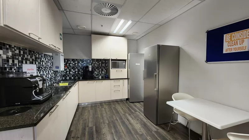 2 000 m² Office to let in Tyger Valley, Willowbridge Place (photo 13)