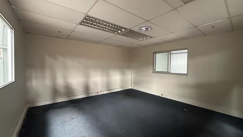 3 100 m² Industrial to let in Marconi Beam, 11 Kunene Circle (photo 28)