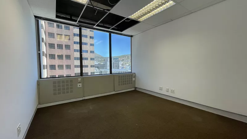 234 m² Office to let in Cape Town City Centre/CBD, 2 Long (photo 10)