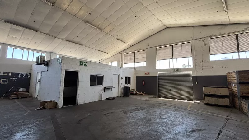 2 251 m² Industrial to let in Paarl, Berg River Business Park (photo 19)