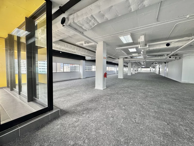 974 m² Office to let in Cape Town City Centre/CBD, 14 Long Street (photo 9)