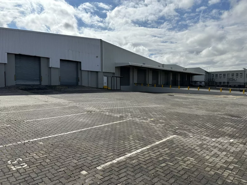 6 242 m² Office to let in Midrand, 48 Reedbuck Crescent (photo 10)