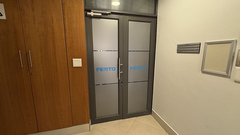 141 m² Office to let in Tyger Waterfront, The Cliffs (photo 25)