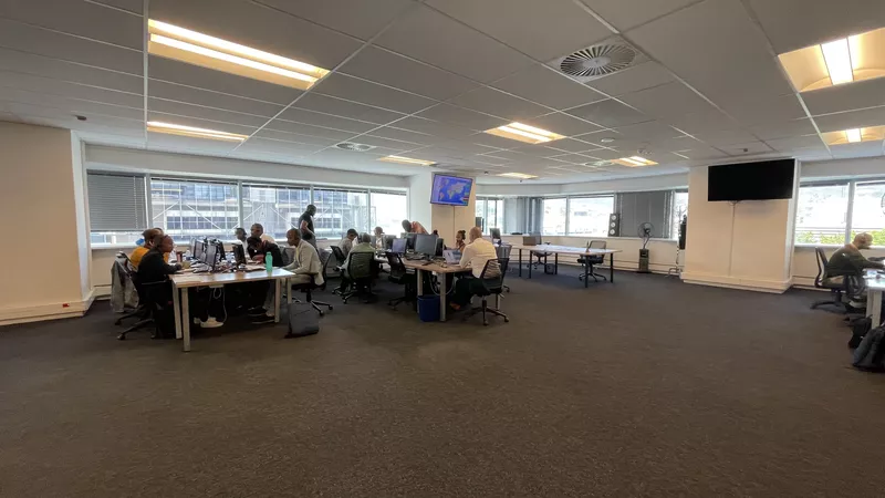 1 262 m² Office to let in Cape Town City Centre/CBD, The Towers (photo 14)