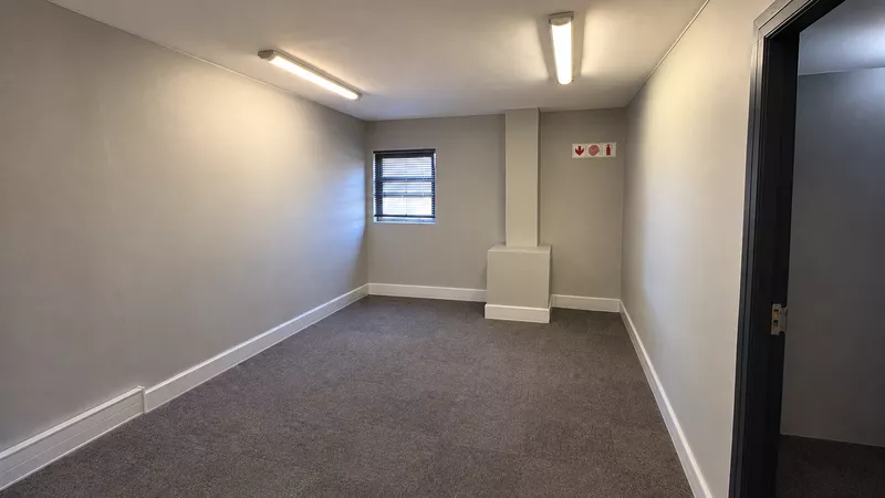 197 m² Office to let in Tyger Valley, Amber Place (photo 14)