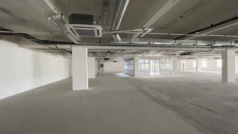 1 218 m² Office to let in Cape Town City Centre/CBD, Amber Place (photo 22)