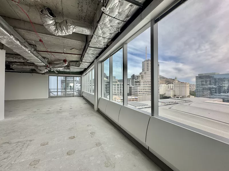 1 106 m² Office to let in Cape Town City Centre/CBD, Convention Towers (photo 14)