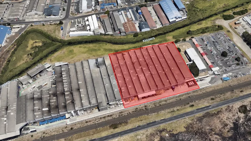 556 m² Industrial to let in Southern Suburbs, 82 White Road (photo 7)