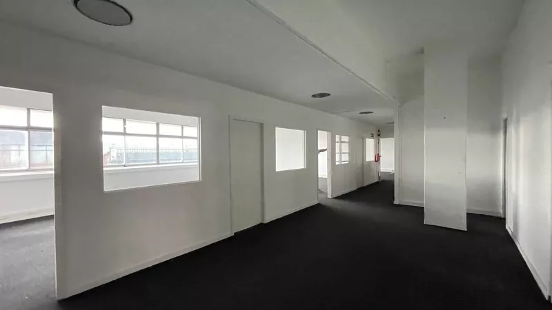 860 m² Office to let in Woodstock, 264 Victoria Road (photo 10)