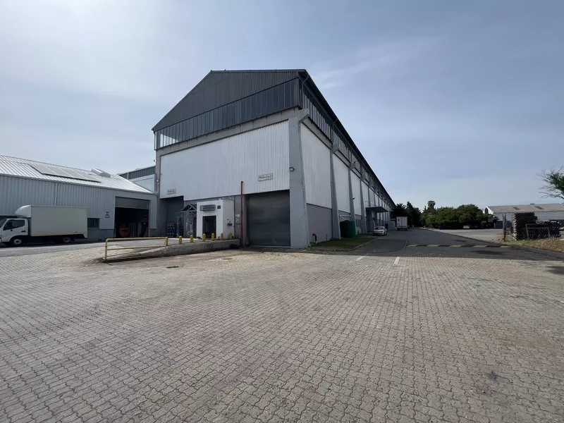 3 372 m² Industrial to let in Elsies Rivier, Central Park (photo 1)