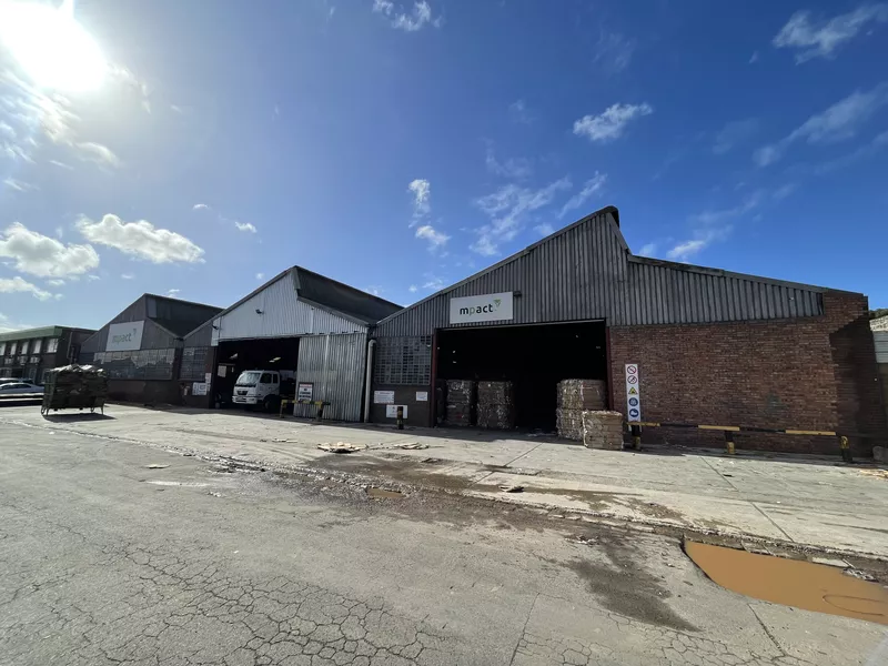 4 549 m² Industrial for sale in Beaconvale, 36 Glenhurst Street (photo 2)