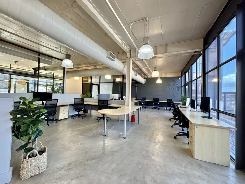 219 m² Office to let in Cape Town, Hill House (photo 5)