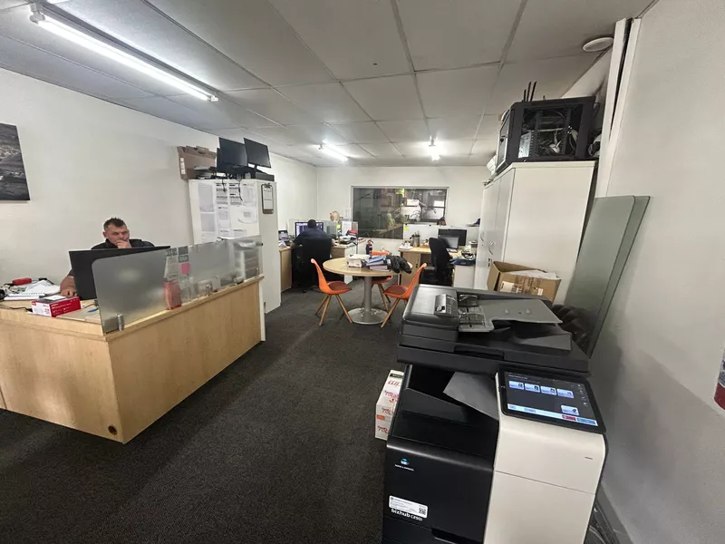 374 m² Industrial to let in Stikland Industrial, Rivers Edge Business Park (photo 16)