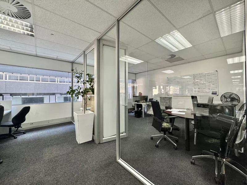 1 468 m² Office to let in Cape Town City Centre/CBD, 9 Long Street (photo 17)