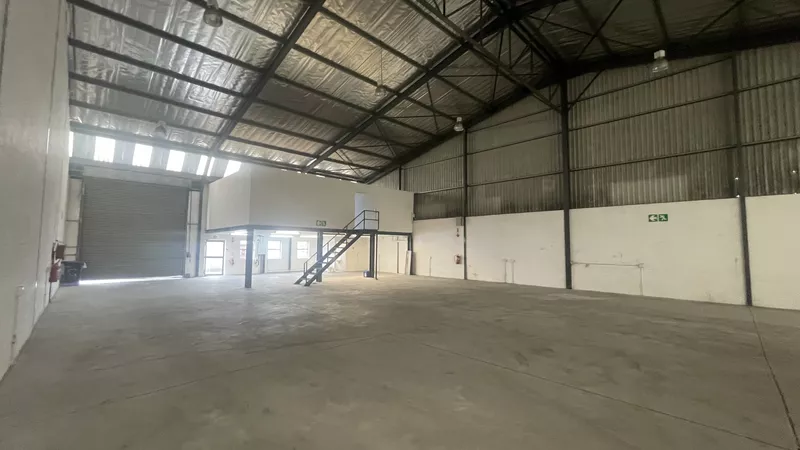 560 m² Industrial to let in Epping 2, Bofors Three Industrial Park (photo 7)