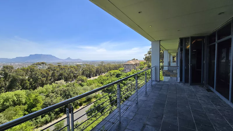 967 m² Office to let in Tygerberg Office Park, Drakenzicht - Tygerberg Park (photo 44)