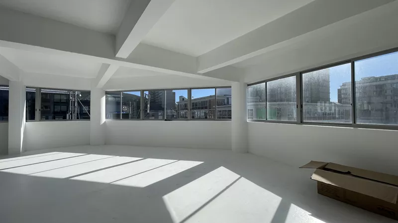 800 m² Office to let in Cape Town, 62 Roeland (photo 11)