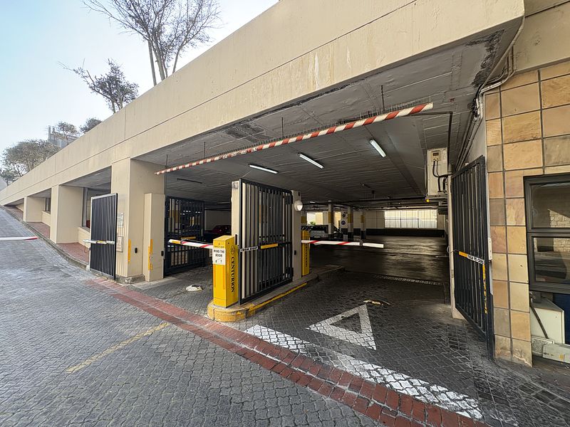 86 m² Retail property for sale in Tyger Waterfront, Riverside Lofts (photo 5)